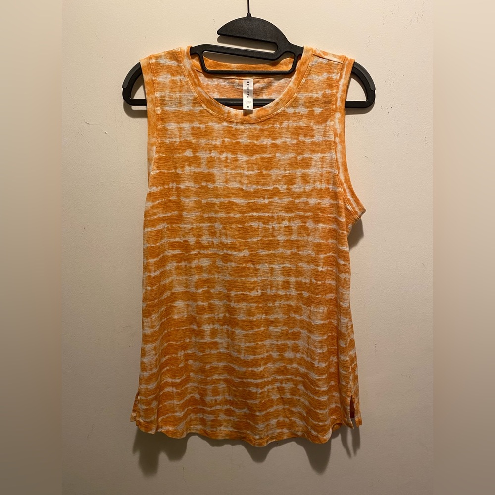 Athleta tank top size medium